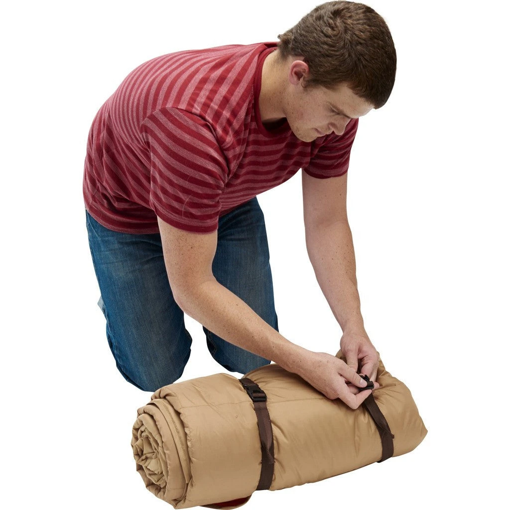 Kelty Shindig Blanket | Canyon Brown/Garnet Red/Lava 7 Kelty Shindig Blanket | Canyon Brown/Garnet Red/Lava - Image 5