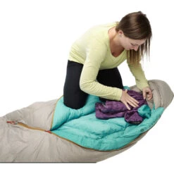 Kelty Sine 20F/EN 27F 800 Dridown Women's Sleeping Bag | Tan -Kelty Camp Gear Haven Sine 20W tan feature6 KL17